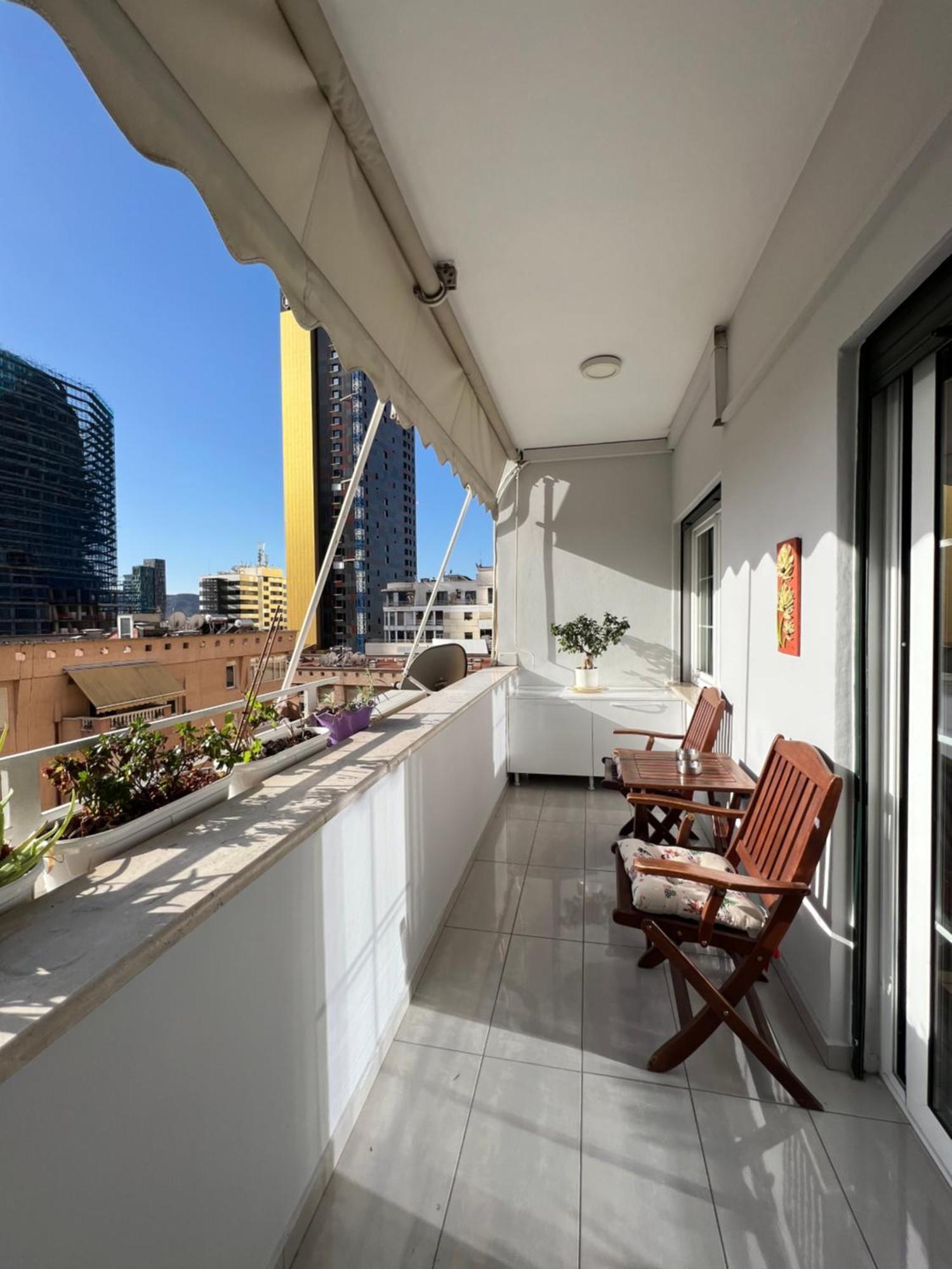 Tirana Gallery Apartment - City Center View Eksteriør bilde